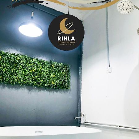 Rihla Dataran Tengah Hostel Gua Musang Bagian luar foto