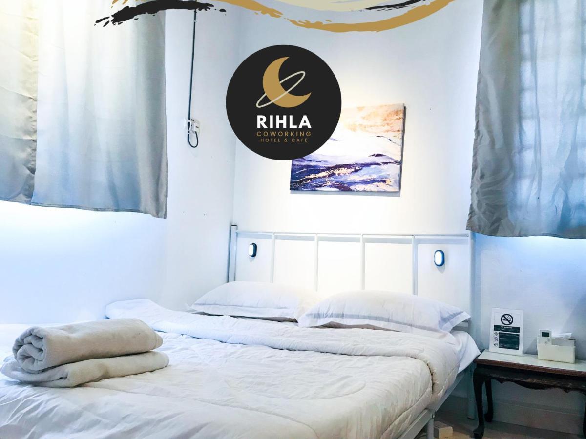 Rihla Dataran Tengah Hostel Gua Musang Bagian luar foto