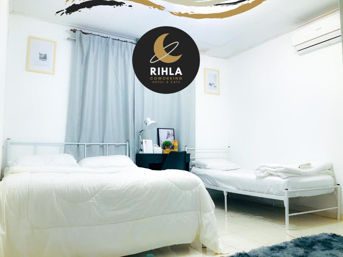 Rihla Dataran Tengah Hostel Gua Musang Bagian luar foto
